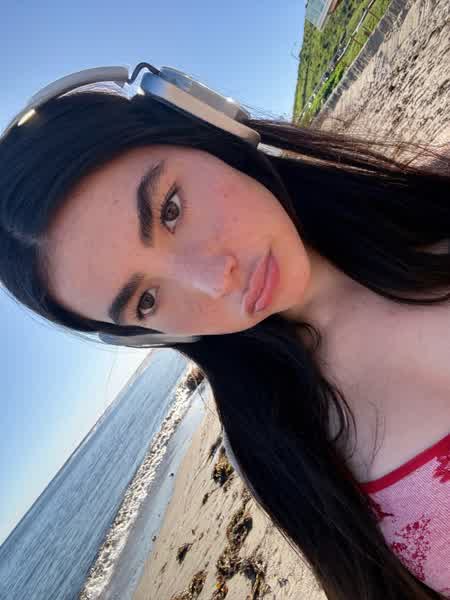 Andrea Botez Petite Twitch Photos - Leaks Romanian Nudes