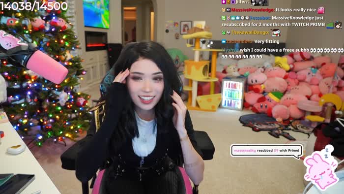 Emily Schunk Chinese Twitch Nude Videos - Emiru Big Tits Cosplay Nudes