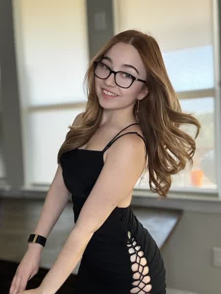 Lyssaurora Petite Twitch Nude Videos - Lyssaurora Tiktok Sexy Nudes