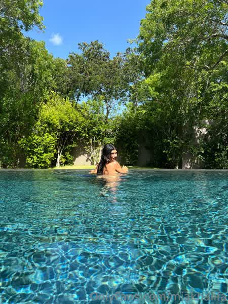 Mia Khalifa Nude American Pornstar - Mia Khalifa Onlyfans Leaked Photos