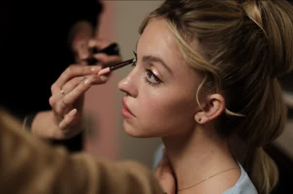 Sydney Sweeney Nude Busty Videos - Sydneysweeney Natural Tits Leaked Set