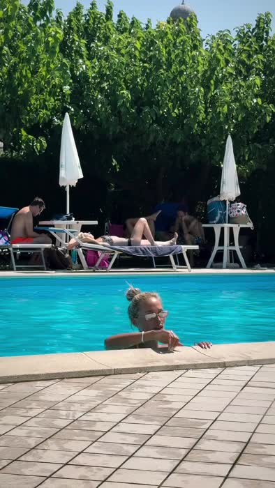 Vanessa Zeneli Nude Italian Model - Venere Moras Onlyfans Videos
